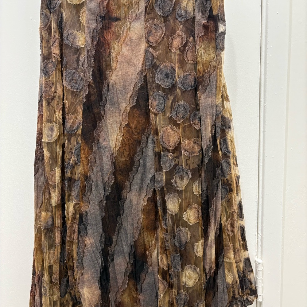 Elegant Brown Patterned Skirt